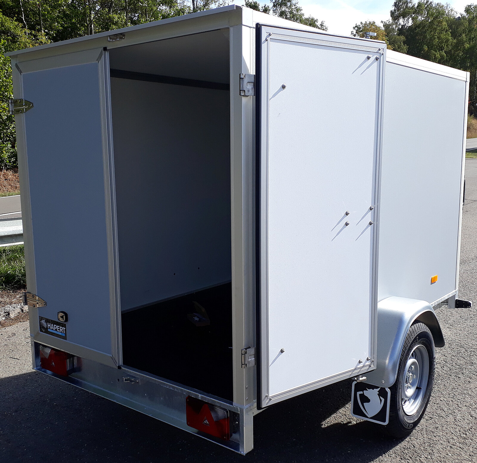 Auf dem Bild sehen Sie einen Hapert SAPPHIRE L-1.