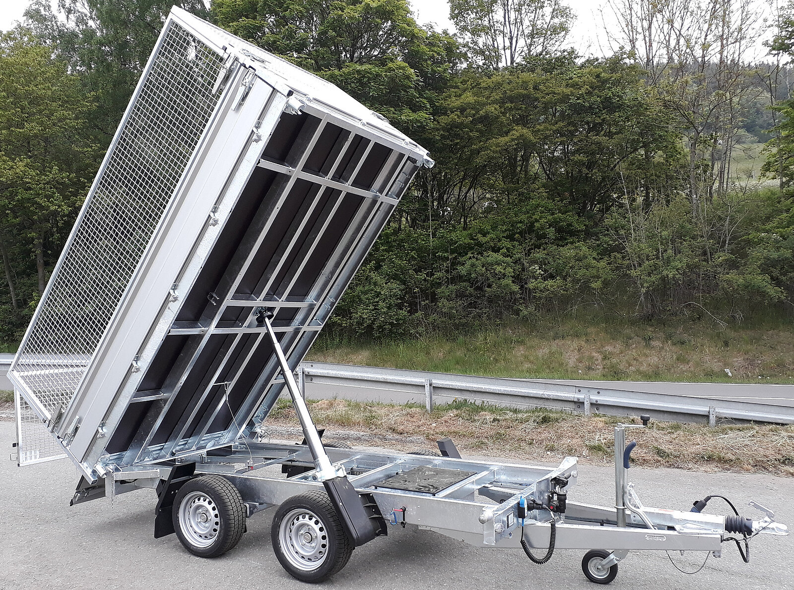 Auf dem Bild sehen Sie einen Cobalt HB-2.